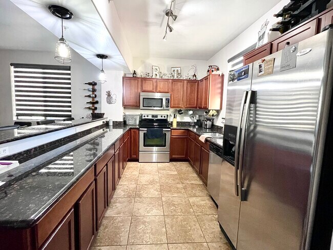 Building Photo - 2315 N 52nd St