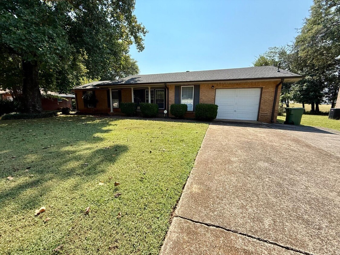 Foto principal - 3311 Mcdow Ave NW