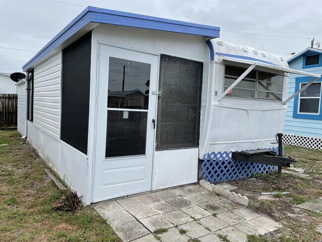 Foto del edificio - 30346 FL-78