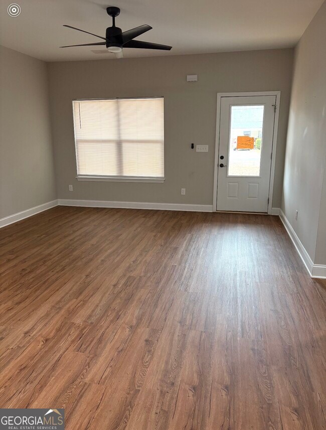 Foto del edificio - 121 Johnson St