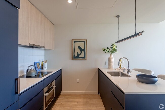Interior Photo - The Fay