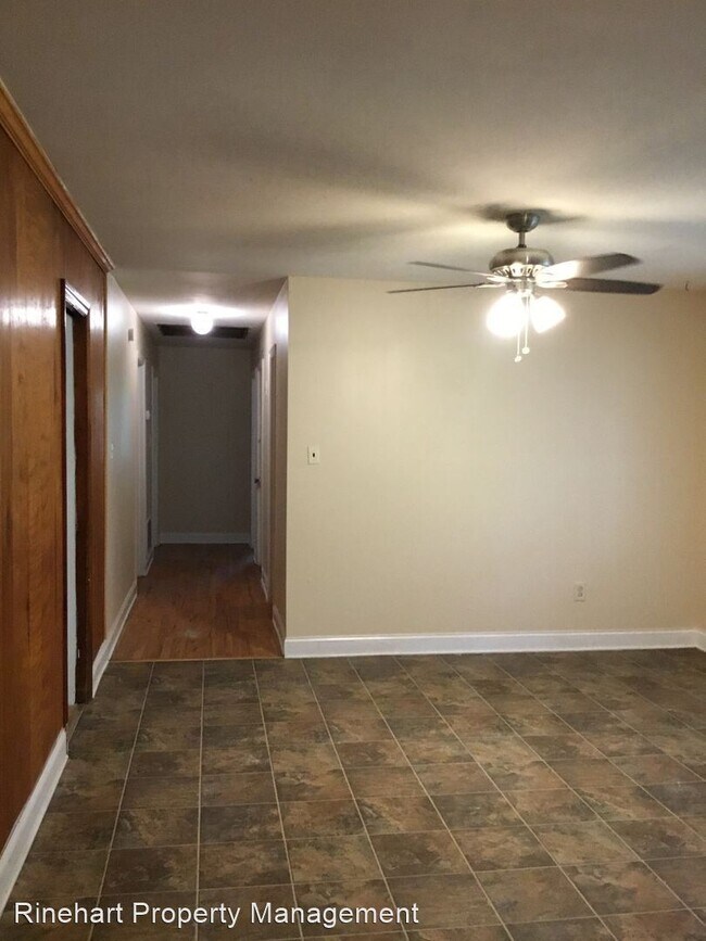 Foto del edificio - 3 br, 1 bath House - 1667 Minnie Lane