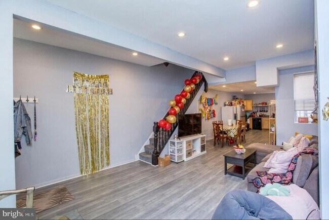 Building Photo - 1814 N Bouvier St