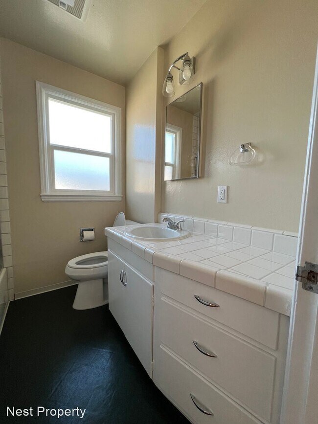 Foto del edificio - 2 br, 1 bath House - 109 Fairway Dr.