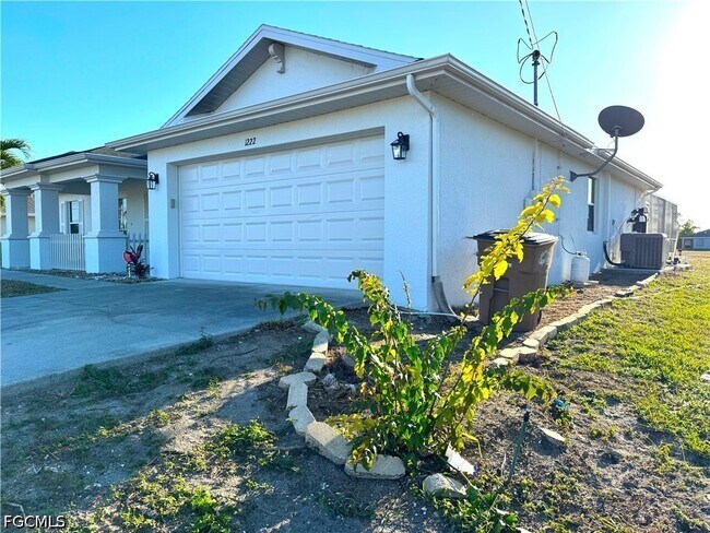 Building Photo - 1222 NW 20th Pl