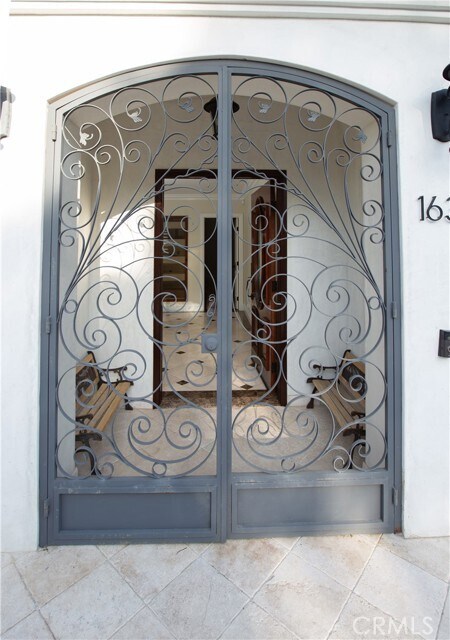 Building Photo - 1634 El Travesia Dr