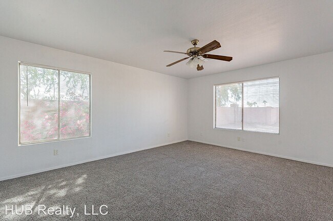 Building Photo - 4 br, 2.5 bath House - 162 S 110th St