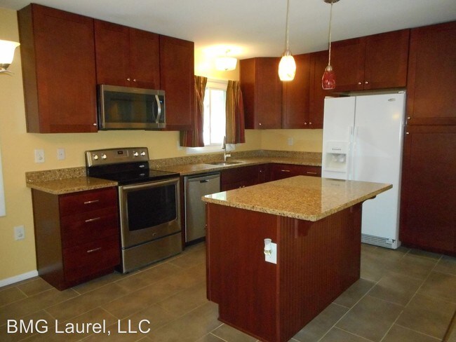Building Photo - 3 br, 2 bath House - 2529 Symphony Lane