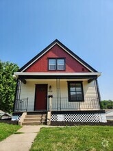 Building Photo - 4926 Hamilton St