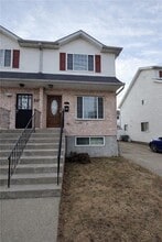 Building Photo - 226 Osgood Ave