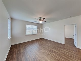 Foto del edificio - 6203 Bridlewood Ln