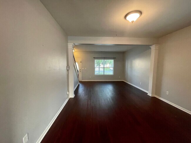 Foto del edificio - Stunning 4BR House in Charlotte