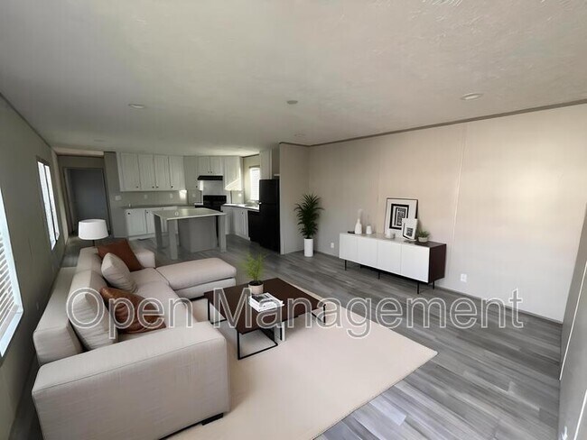 Foto del edificio - 17481 Orange Grove Rd