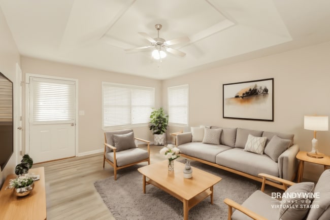 Building Photo - 402 Maple Ave