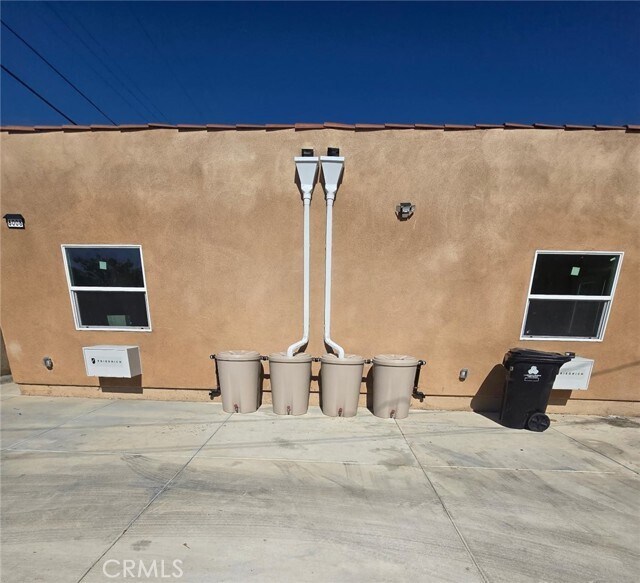 Building Photo - 6008 Kansas Ave