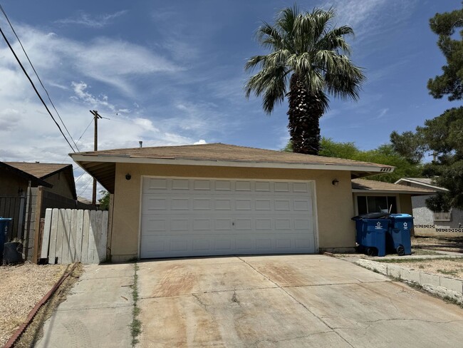 4417 E Ogden Ave, Las Vegas, Nv 89110 - House Rental In Las Vegas, Nv 