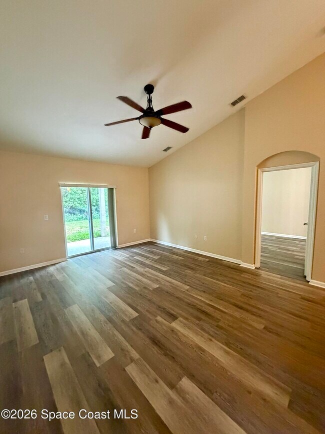 Building Photo - 3640 Aria Dr