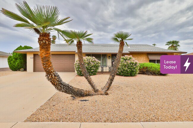 Building Photo - 12518 W Skyview Dr