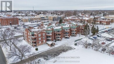 Building Photo - 121 Water St W