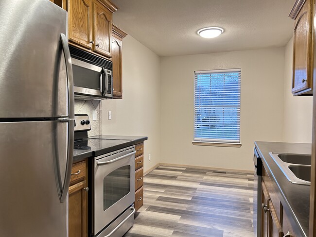 kitchen - 1211 NW Ashley Ln