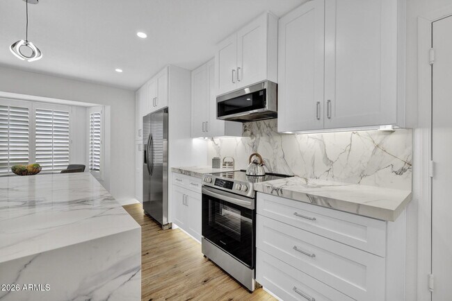 Foto del edificio - 4760 W Wahalla Ln