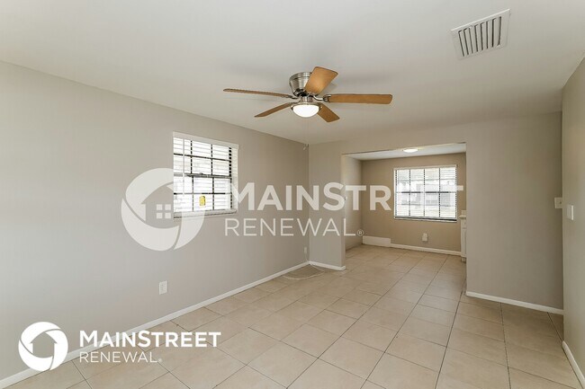 Foto del edificio - 4712 E Curtis St