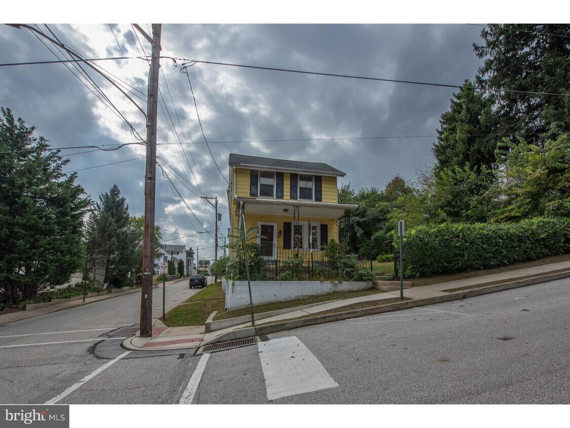 101 Merion Ave, Conshohocken, PA 19428 House Rental in Conshohocken