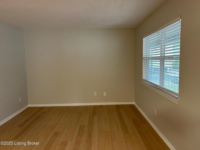 Building Photo - 2207 Alta Ave
