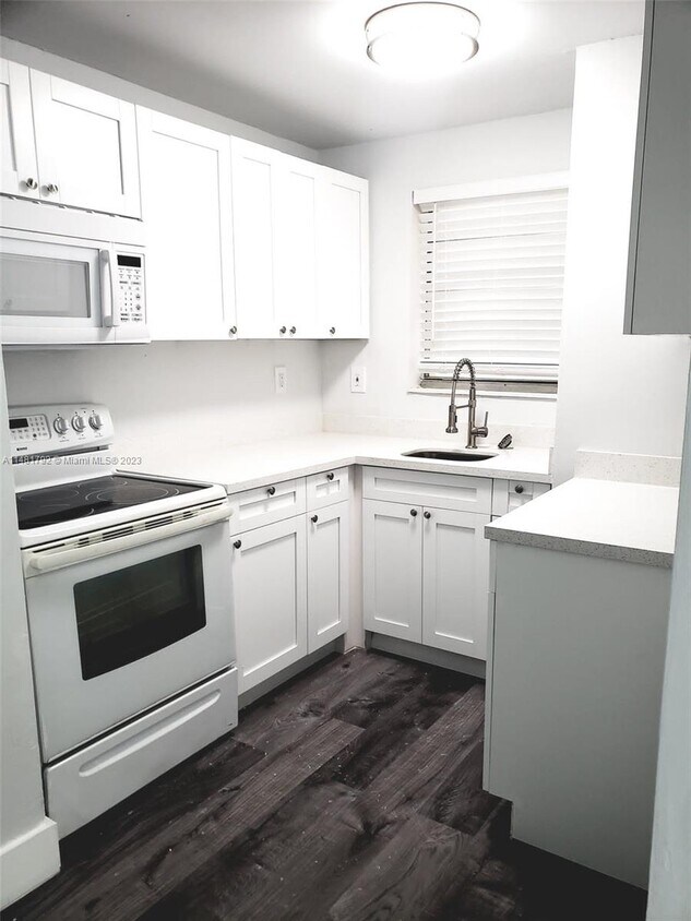 8810 Fontainebleau Blvd Unit 213, Miami, FL 33172 Apartment for Rent
