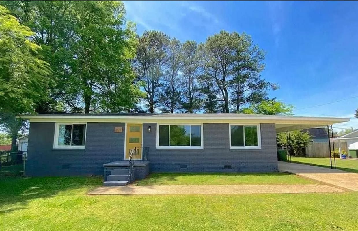 207 S Central Ave, Muscle Shoals, AL 35661 House Rental in Muscle