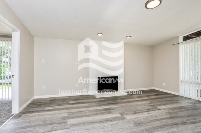 Foto del edificio - 830 St Anthony Ln