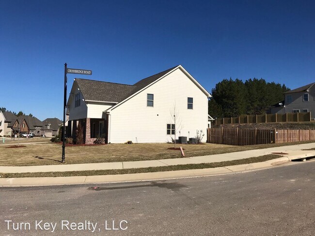 Foto del edificio - 5 br, 2.5 bath House - 631 Grayson Place