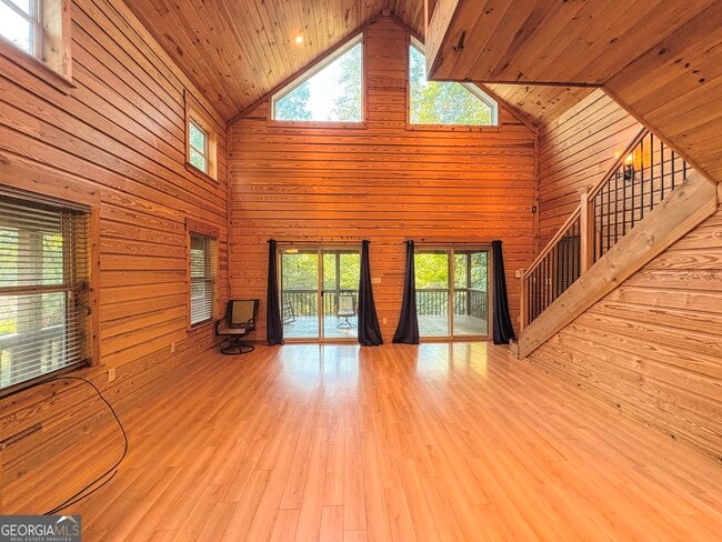 Foto del edificio - 4067 Fincher Dr