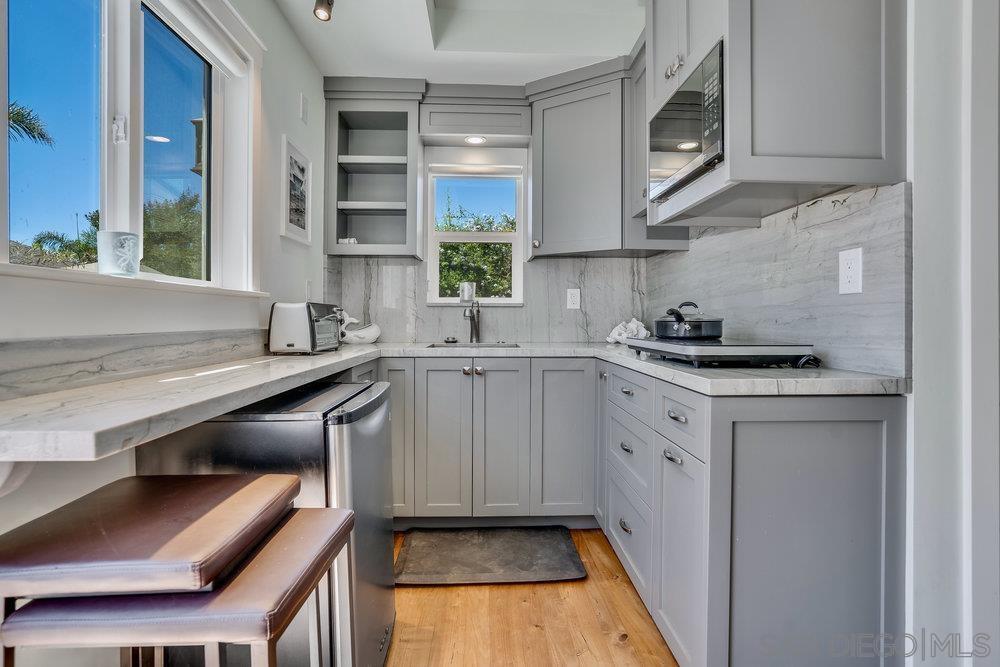 Foto principal - 745 N Vulcan Ave