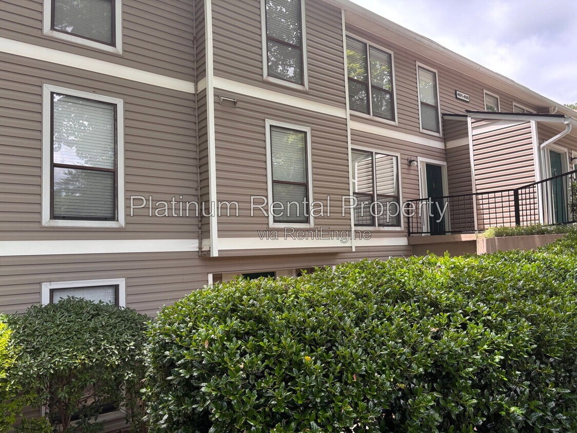 Photo - 402 Wynnes Ridge Circle Southeast