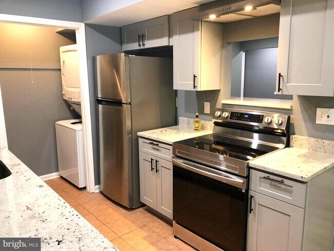 Building Photo - 20212 Shipley Terrace
