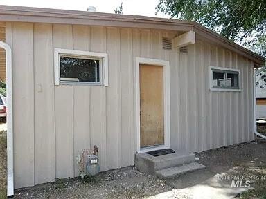 Building Photo - 204 W 35th St
