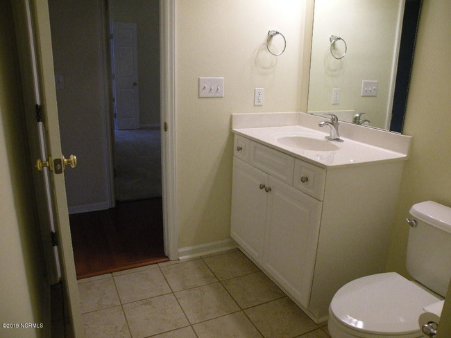 Building Photo - 117 Blackheath Dr