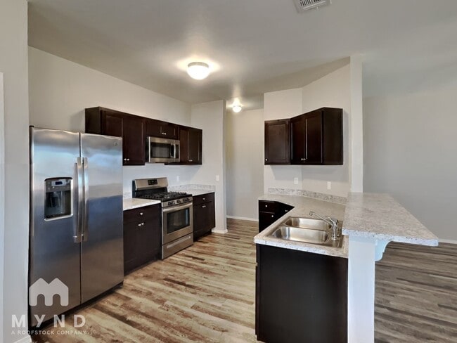 Building Photo - 1114 Flint Way