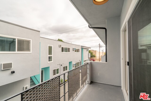 Foto del edificio - 4517 Prospect Ave