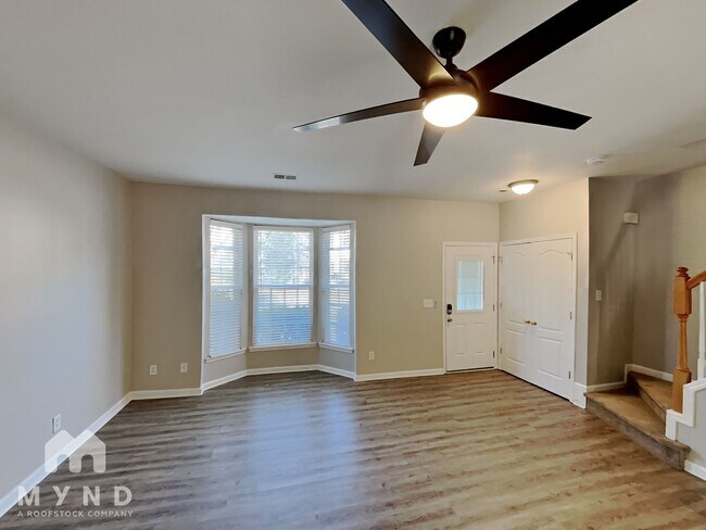 Foto del edificio - 3968 Elizabeth Glen Way