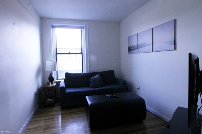 Foto del edificio - 1932 Beacon St