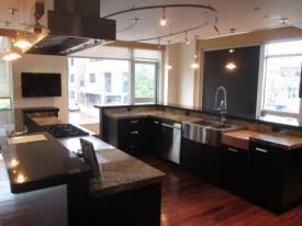 Building Photo - 1155 Canyon Blvd