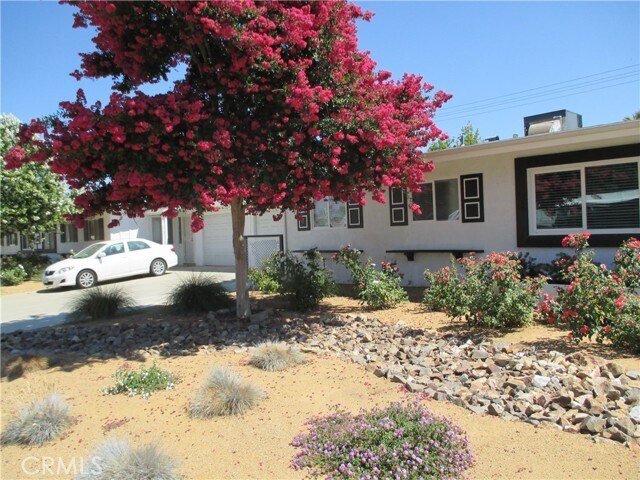 Foto del edificio - 26145 Cherry Hills Blvd