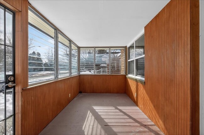 Foto del edificio - 1506 N Linwood Ave