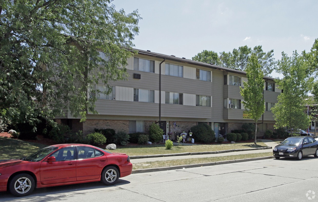 Primary Photo - Lofts at Layton