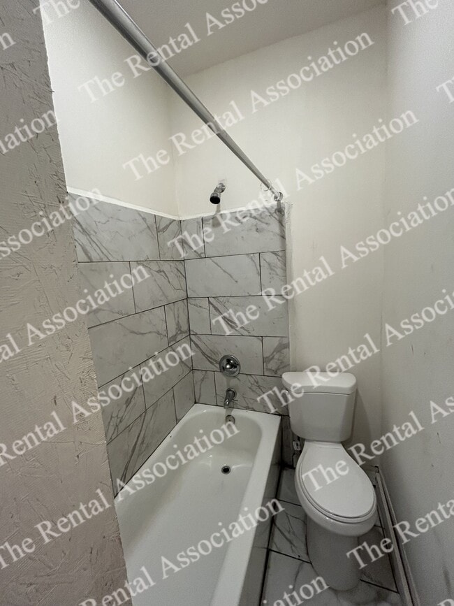 Building Photo - 1903 S Grand St