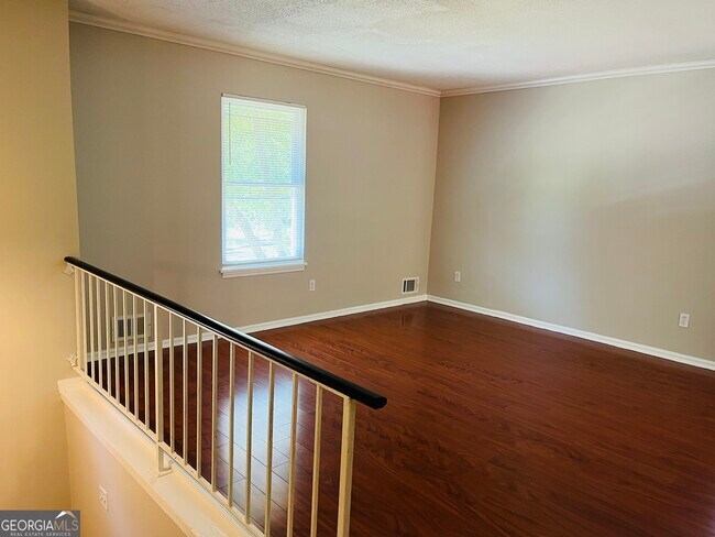 Foto del edificio - 7220 Connell Rd
