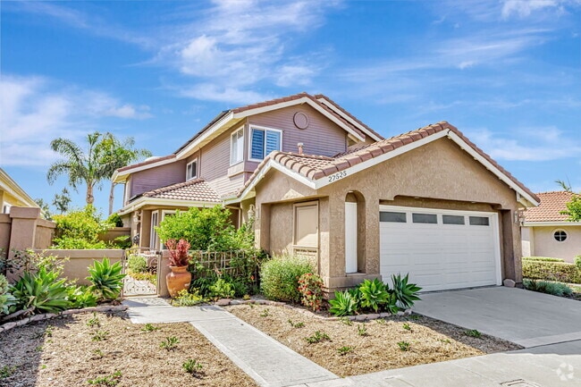 Building Photo - 27525 Paseo Toluca