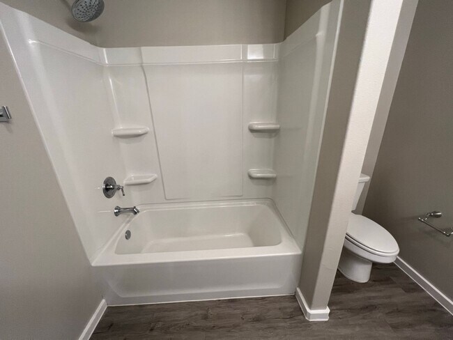 Foto del edificio - New Beginnings Start At AMRR: 3 BEDROOM 2 BATH IN NORTH LUBBOCK!